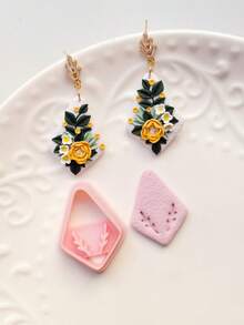 Framework With Foliage Cutting Mold Earring Making Tool, DIY Handmade Jewelry Miniature Cutter, Ceramic Mold, Minimalist Embossing Tool, High Precision Polymer Clay Or Modeling Clay Mold - Frame - View 6