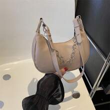 Bolso de mano moderno y versátil para mujer, estilo casual elegante con un toque de alta gama, bolso de hombro estiloso ideal para ir de compras, bolso pequeño de cadena de color sólido, sencillo y elegante para mujer, nueva versión coreana de otoño e invierno 2023, bolso bandolera de un solo hombro, bolso tipo dumpling de moda. - Caqui - Ver 6