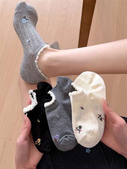 4 Pairs Women's Breathable Sweet Floral Pattern Boat Socks, Invisible Socks, Non-Slip, Fashionable, Soft & Comfortable, Suitable For All Seasons