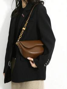 2026 New Retro Caramel Brown Molded Semi-Circle Flap Saddlebag, Versatile For Commute & Leisure, Fashionable Chain Strap Crossbody Bag - Brown - View 5