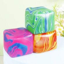 1PC Random Color Fluid Aurora Gradient Cube Squishy Toy, Slow Rising Creamy Soft Malleable Square Block, Iridescent Swirl Visual Sensory Stress Relief Fidget, Quiet Portable Pocket Handheld Toy Suitable For Office Desk & Student Classroom, - 彩色 - 查看 8