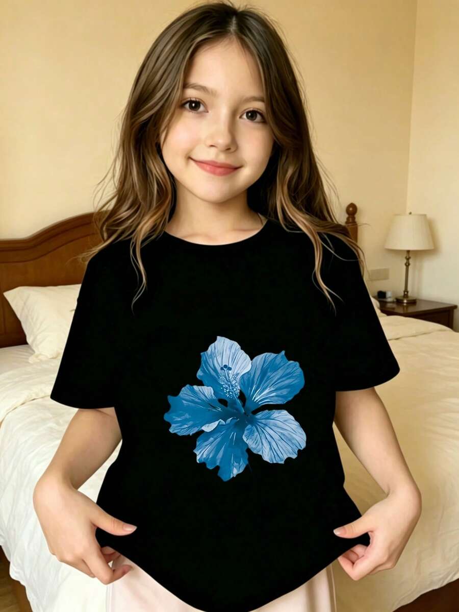 Blue Flower Print Design Printed T-Shirt For Children - Black - View 1