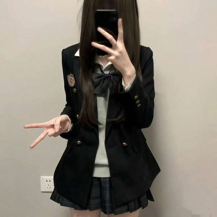 Cosplay Clothing - Black Fitted Suit / Follow and Collect to Receive a Badge - View 1