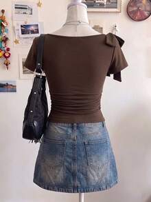 Women's Brown Off-Shoulder Bowknot Fitted T-Shirt With Ruched Waist And Asymmetric Hem, Sexy And Sweet Style, Suitable For Summer - Coffee Brown - View 4
