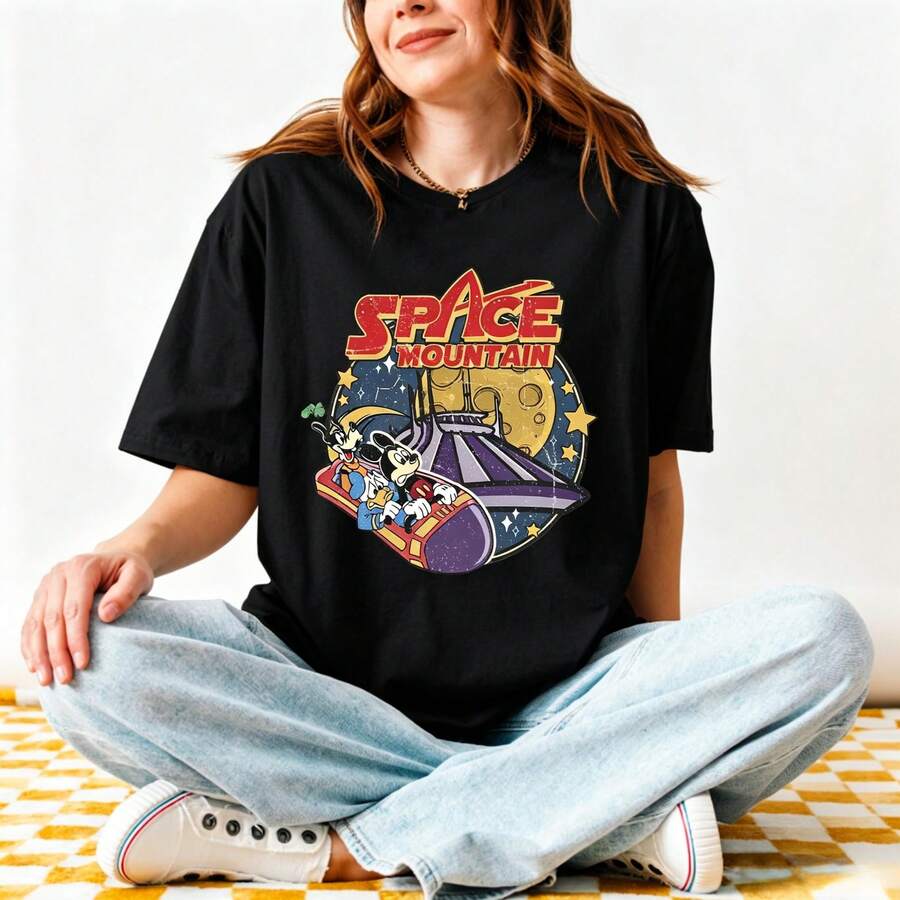 Disney Women's And Men's T-Shirts Old Fashion Cosmic Style Oversized T-Shirts, 100% Cotton Retro Short-Sleeved Casual Shirts, And Graphic Printing T-Shirts For Retro Themed Travel Matching Outfits - 黑色 - 查看 1