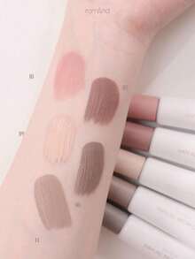 Rom&nd Romand HAN ALL BROW CARA 05 DUSKY ROSE，輕盈髮絲感描繪，柔焦天鵝絨質感，植物基眉毛呼吸技術，灰褐色髮質感，清新茶絨觸感，溫暖焦糖羽毛感，口袋式眉毛塑形組，韓系美妝，9g/0.32oz - 05 DUSKY ROSE - 查看 4