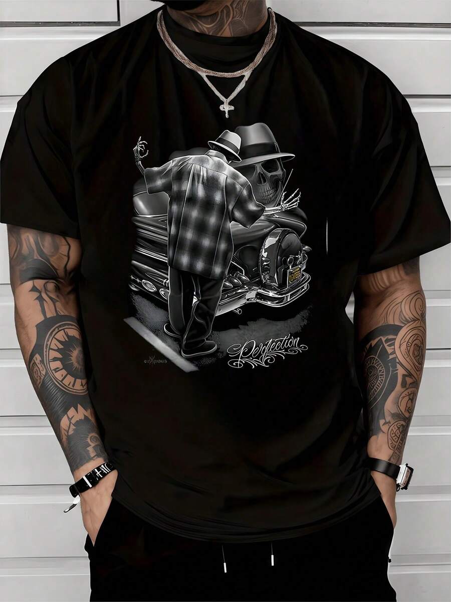 A Man In A Plaid Shirt Offers A Rose While Reflected In A Classic Car With An Elegant Skull, Symbolizing The Union Between Life And Death, Conveying Respect, Strength, And Serenity. Modern, Casual, Urban Men's T-Shirt - 黑色 - 查看 1