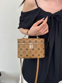 2026 Nova Bolsa de Ombro Retrô com Corrente de Caixa para Mulheres, Bolsa Transversal Versátil e da Moda, Bolsa de Maquiagem, Bolsa de Batom, Porta-Moedas - Castanho - Visão 4
