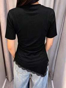 Camiseta de mujer de punto de unicolor con encaje en contraste, asimétrica/asimétrica, adecuada para el hogar, uso diario, vuelta al colegio, fiesta, primavera/verano - Negro - Ver 2
