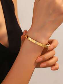 1pc Stainless Steel Bangle, Mirror Polished, Vacuum Plated, Non-Fading, Lucky Four-Leaf Clover, Classic Fashion Design, Suitable For Daily Wear. 3 Sizes Available, Family Set, Inner Diameter 6.4/6/5.2cm - Lsc-01 - View 6