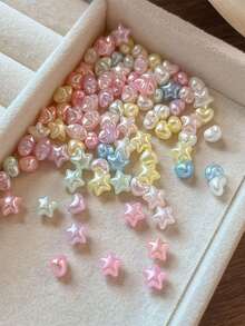 50 piezas de encantos de arte de uñas 3D de estrella y corazón de colores mixtos, lindos encantos de uñas acrílicas de estética kawaii Y2K, gemas de uñas con efecto de perla iridiscente arcoíris, decoración de uñas DIY adecuada para verano y primavera, adecuada para salones de uñas y el hogar - Multicolor - Ver 6