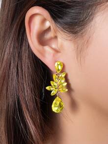 Yellow-e036