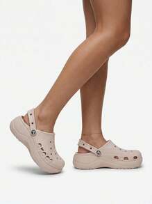 Crocs كلوغ منصة بايا للنساء لون وردي فاتح CR208186 - وردي - مشاهدة 1