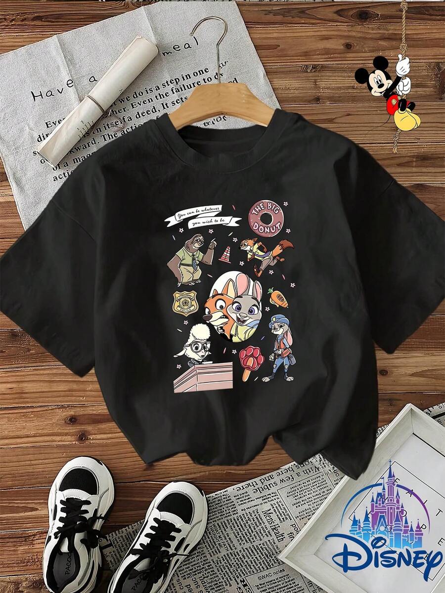 Disney A Zootopia・ Animal City Collection Printed T-Shirt, Super Cartoon T-Shirt, Couple Street T-Shirt, Cartoon T-Shirt, Men's Retro T-Shirt, 100% Cotton Men's Wear, Unisex Graphic T-Shirt, Y2k Clothes, Cartoon Shirt, Casual And Comfortable Shirt, Men's Retro T-Shirt, 100% Cotton Men's Wear, Unisex Graphic T-Shirt. - màu đen - Xem 1