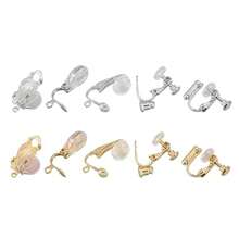 uxcell - Convertidor de aretes con clip con almohadillas para orejas de silicona para arete, 60 unidades, clips para aretes para orejas no perforadas con lazo fácil de abrir blanco y dorado - como en la imagen - Ver 5