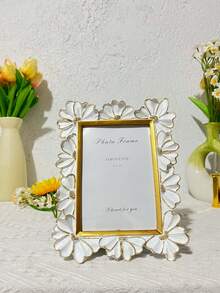 1pc Vintage Photo Frame, Elegant Classic White Frame, Suitable For Desktop Or Wall Hanging, Floral Decor Pattern, Retro Home Decor, Vintage Gallery Art (Random Photo Paper Included) - 1 - View 10