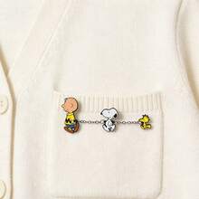 SNOOPY 1個經典卡通創意可愛金屬胸針，精緻學生合金徽章，包包配件，新年禮物，情人節禮物，復活節禮物 [隨機款式] - 彩色 - 查看 7