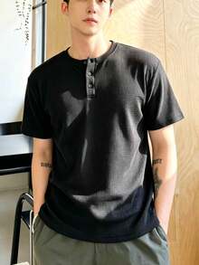 男士Polo衫，黑色华夫格纹亨利领落肩设计，宽松透气，休闲百搭，复古美式休闲风格，适合夏季日常穿着、通勤、居家休闲。 - 黑色 - 查看 11
