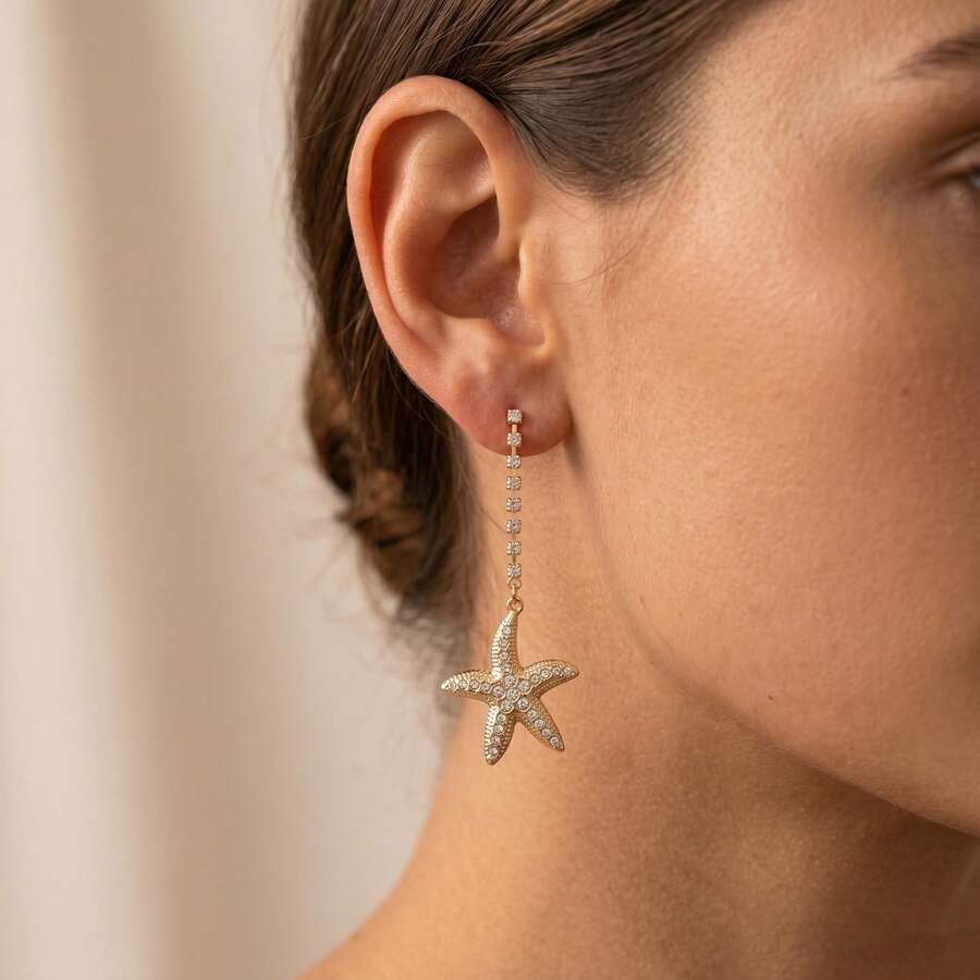 1 Pasang Anting Gantung Bintang Laut Warna Emas dengan Rhinestone, Menampilkan Rantai Kristal Berkilau dan Liontin Bintang Laut Rhinestone, Cocok untuk Pemakaian Sehari-hari Wanita, Kencan, Pesta, Jalan-jalan, dan Pemotretan - Yellow Gold - View 1