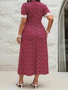 Vestido de encaje floral rojo vintage con escote en V, vestido romántico francés de cintura ceñida y longitud hasta la rodilla, con vibra de vacaciones - Burdeos - Ver 6
