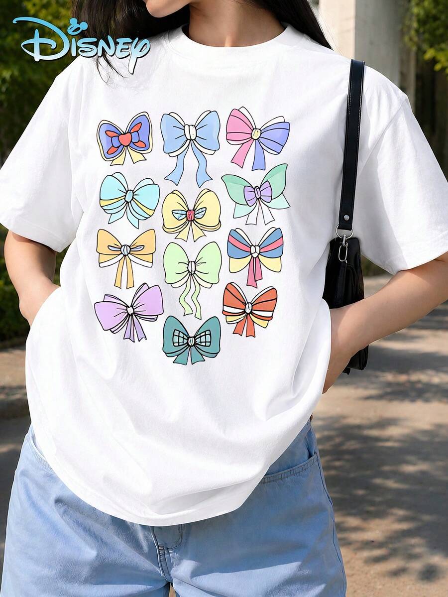 Women's Disney Casual T-Shirt, Featuring A Cute Polka Dot And Bow Minnie Mouse Print, A Sweet And Retro Style, And A Comfortable, Soft, And Skin-Friendly Fabric. Full Of Girlish Charm, It's Perfect For Theme Park Visits And Everyday Casual Wear. - trắng - Xem 1