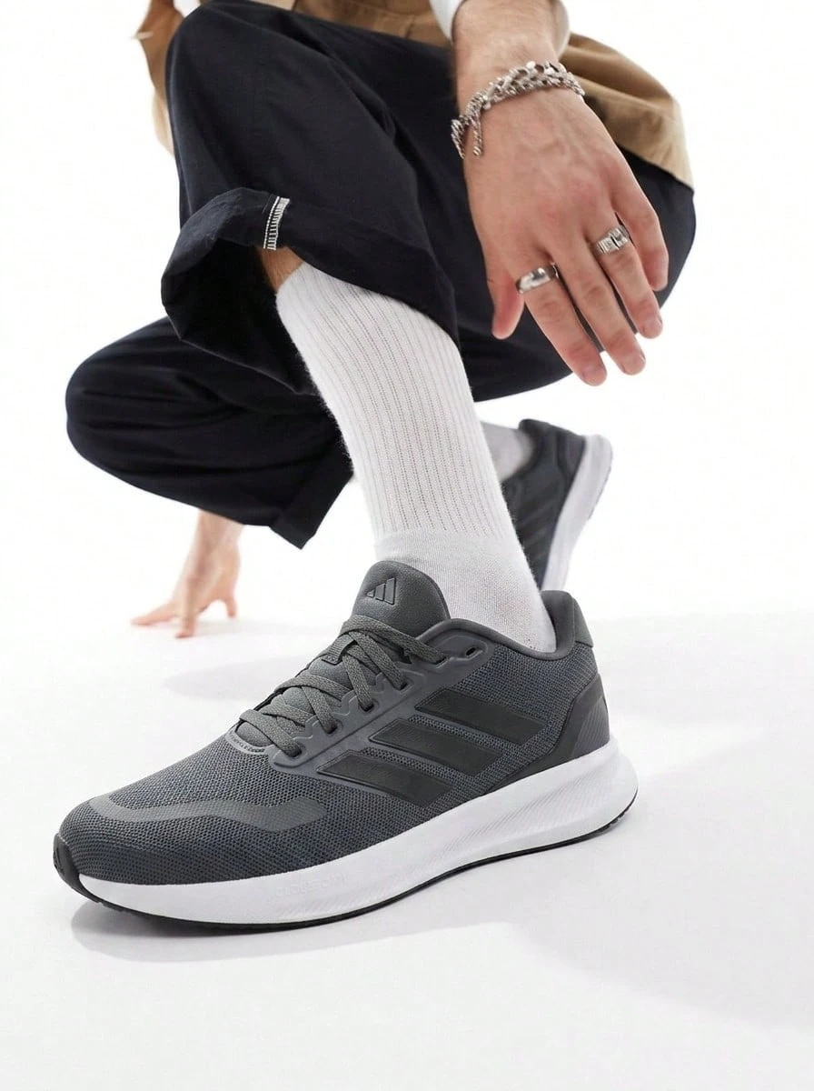 Adidas RUNFALCON 5 - Gris Seis / Negro Núcleo / Blanco Nube - Ver 1