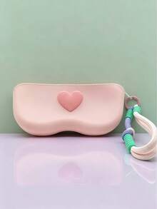 Funda de almacenamiento de gafas de silicona con forma de corazón con cordón tejido a mano, diseño colorido y fresco, material de silicona suave resistente al desgaste y a los arañazos, protección a prueba de polvo y presión para lentes y monturas, bolsa de almacenamiento de gafas portátil y de moda, adecuada para viajes diarios, desplazamientos al aire libre, almacenamiento en el hogar, accesorio de estuche protector de gafas creativo y de alto valor - Ver 7