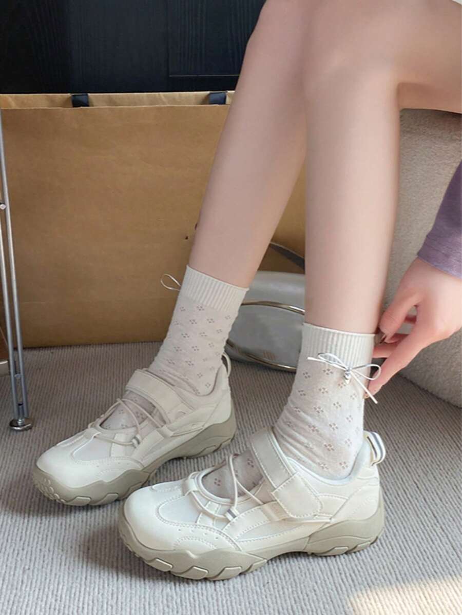 1双女士轻便舒适芭蕾平底鞋,2026新款弹力套脚软底防滑休闲玛丽珍鞋 - 白色 - 查看 1