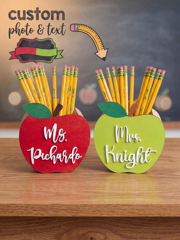 1 pezzo Portapenne per insegnanti di mele personalizzato, organizer per matite in legno con nome personalizzato, design a forma di mela carino per scrivania, regalo unico per insegnanti, ottimo per decorazione d'aula, organizzazione di ufficio e scrivania domestica