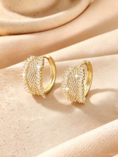 1 paire de boucles d'oreilles créoles rondes géométriques en cuivre de luxe, boucles d'oreilles brillantes et élégantes pour femmes pour la fête, la mariée, le rendez-vous, le cadeau