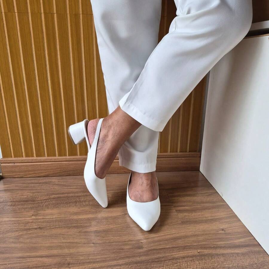 Women's Slingback Pump With 5cm Block Heel - Comfortable And Stylish - White - View 1