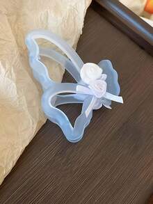 1pc Butterfly Flower Hair Claw Clip Set, Matte Jelly Acrylic Hollow Hair Clip, Sweet Women's Daily Styling Hair Accessory - Multicolor - View 4