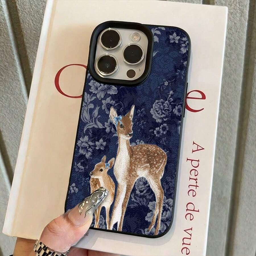 1pc TPU Material Retro Navy Blue Floral Bow Deer Pattern Phone Case Compatible With Apple 17 Pro Max/17/16 Pro Max/15/13/12/11, S20 FE/A15/S24/A55, Note 11/Note 12/Note 13 Pro, Full Coverage Anti-Drop Soft Protective Cover - Black - View 1