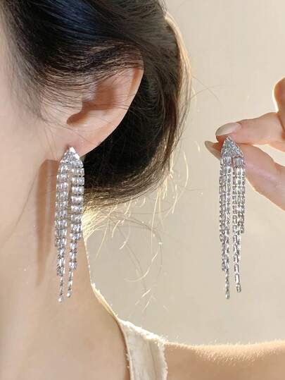 1 Đôi Bông Tai Hợp Kim Đồng Nữ Thiết Kế Độc Đáo Sang Trọng Nhẹ Nhàng Đính Đá Zirconia Nhân Tạo Dạng Tua Dây Tinh Xảo Cao Cấp Thanh Lịch Phù Hợp Cho Tiệc Đám Cưới Du Lịch