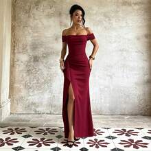 Women's Red Cold Shoulder Fitted Maxi Dress, Slit Design, Knit Party Gown, Sexy Elegant Formal Wear, Suitable For Autumn/Winter - Burgundy - View 3
