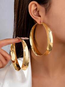 New Arrival European & American Versatile Exaggerated Big Metallic Earrings - Yellow Gold - View 3