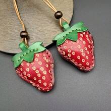 Premium Genuine Leather Creative Strawberry Keychain Excellent Gift Choice High-End Car Key Accessory Suitable For Backpack Decoration Pendant Motorcycle Car Keys Charm Cute Decorative Bag Tag - View 5