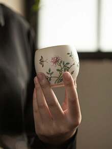 1pc/2pcs Beige Ru Yao Hundred Flower Dish Pattern Ceramic Tea Cup, Light Luxury Exquisite Elegant Style Kung Fu Tea Set, Medium Size Host Cup Single Cup, Suitable For Daily Tea Parties, Arabic Coffee, Turkish Coffee, Brewing Coffee, Entertaining Guests, Friends - Multicolor - View 6