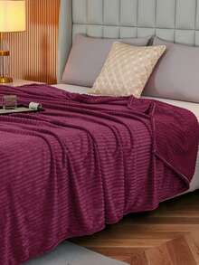 1pc Striped Soft Plush Blanket, Skin-Friendly And Comfortable, Suitable For Bedroom And Guest Room, Machine Washable, All Season - Red - View 1