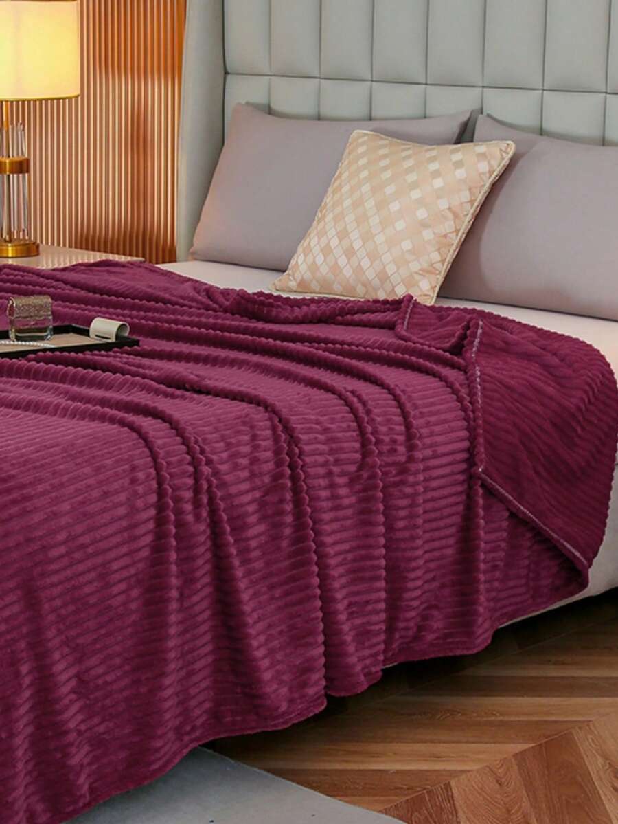 1pc Striped Soft Plush Blanket, Skin-Friendly And Comfortable, Suitable For Bedroom And Guest Room, Machine Washable, All Season - Red - View 1