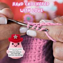 1pc Pink Pony Doll Is Woven From Love, Made Of Soft Yarn And Wearing A Charming Cowboy Hat Decorated With Cheerful Stars. - Multicolor - View 3