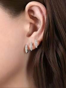Pendientes elegantes decorados con garra de rhinestone - Accesorio diario hipoalergénico y de moda, regalo de combinación perfecto - Plateado - Ver 6