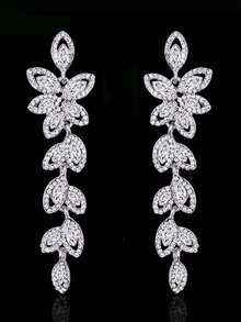 一对奢华水晶叶子水滴吊坠耳环，适合女性参加婚礼、晚宴、演出、派对和其他场合。 - 銀色 - 查看 2