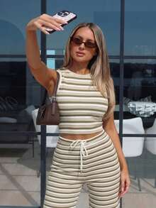 Conjunto de top sin mangas y pantalones largos con estampado de rayas, estilo casual, de moda, para yoga, deportes, calle y desplazamientos, elegante para el verano - Caqui - Ver 3