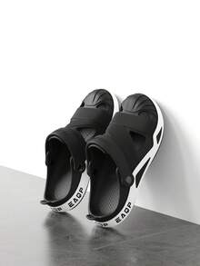 Men's Two-Strap Outdoor Slippers, Lightweight Water-Resistant Beach Sandals, Anti-Slip Thick Sole Slides For Summer, Casual Outings & Vacation Activities - Black - View 4