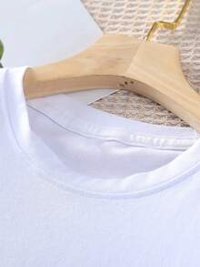 Summer Tops: Casual, Loose-Fitting Girls' T-Shirt With Rainbow Pride Graphic – Including "Love Is Love" Lettering & Heart Design, Soft Stretch Knit Round Neck Short Sleeve Summer Top For Casual Wear - 白色 - 查看 3