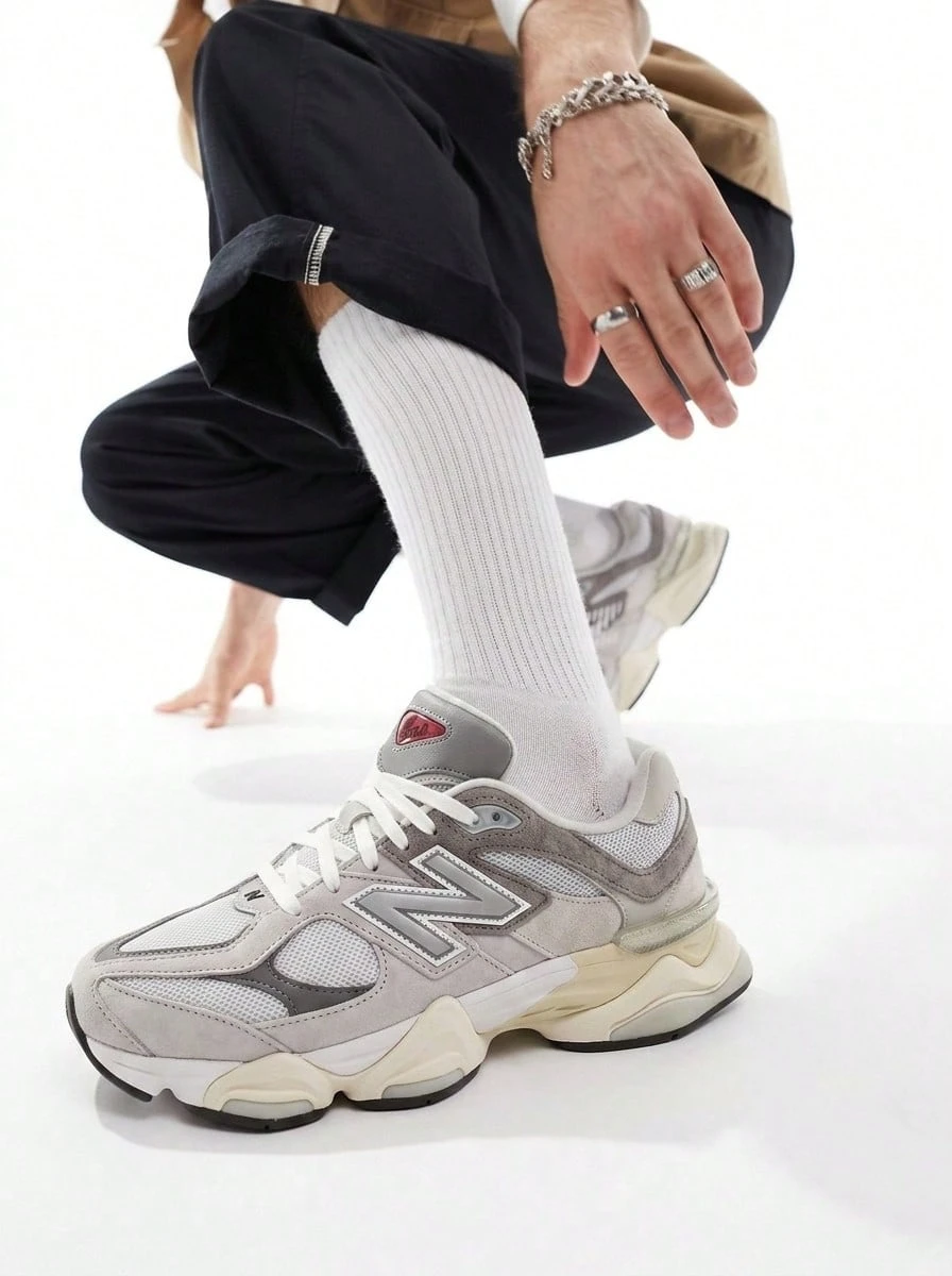 New Balance Sneakers Grey U9060 - Grey - View 1