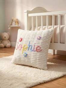 Sarung Bantal Nama Bertekstur yang Dipersonalisasi, Sarung Bantal Dekoratif Korduroi Lembut, Huruf Benang Bordir Tangan, Dekorasi Kamar, Kamar Bayi - MultiWarna - View 3
