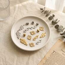10 Pcs 304 Stainless Steel 18K Gold Plated Hollow Out Double Hole Connectors With Multiple Styles Of Infinity Symbol/Lips/Feather/Heart Paw Print, DIY Accessories For Necklace & Bracelet Making - Connector - View 6