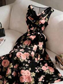 CURVE Vestido floral sin mangas con lazo en la cintura para mujer de talla - Negro - Ver 8